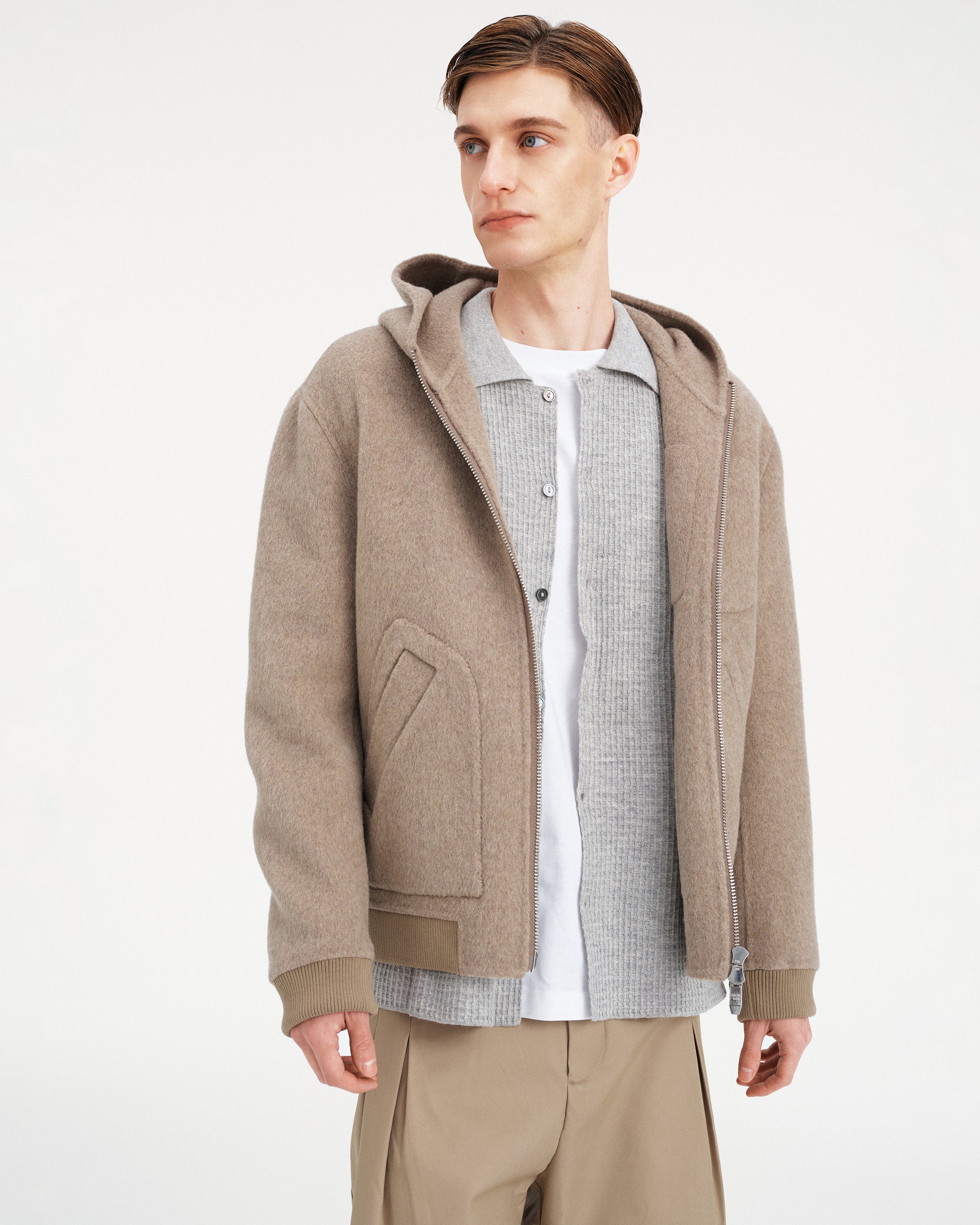 GIACCA BEIGE CORTA IN TOLOSA