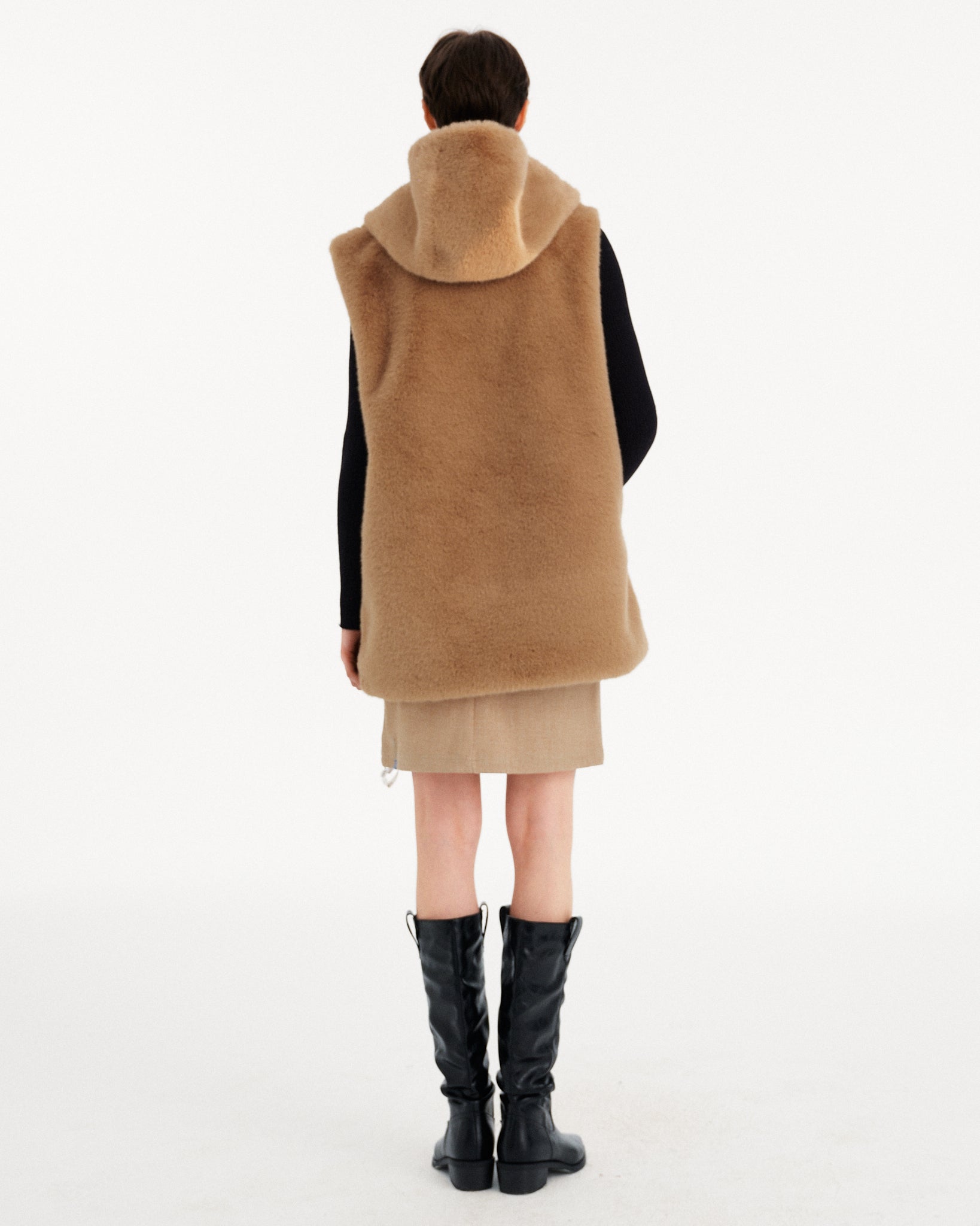 GILET IN ECOPELLICCIA