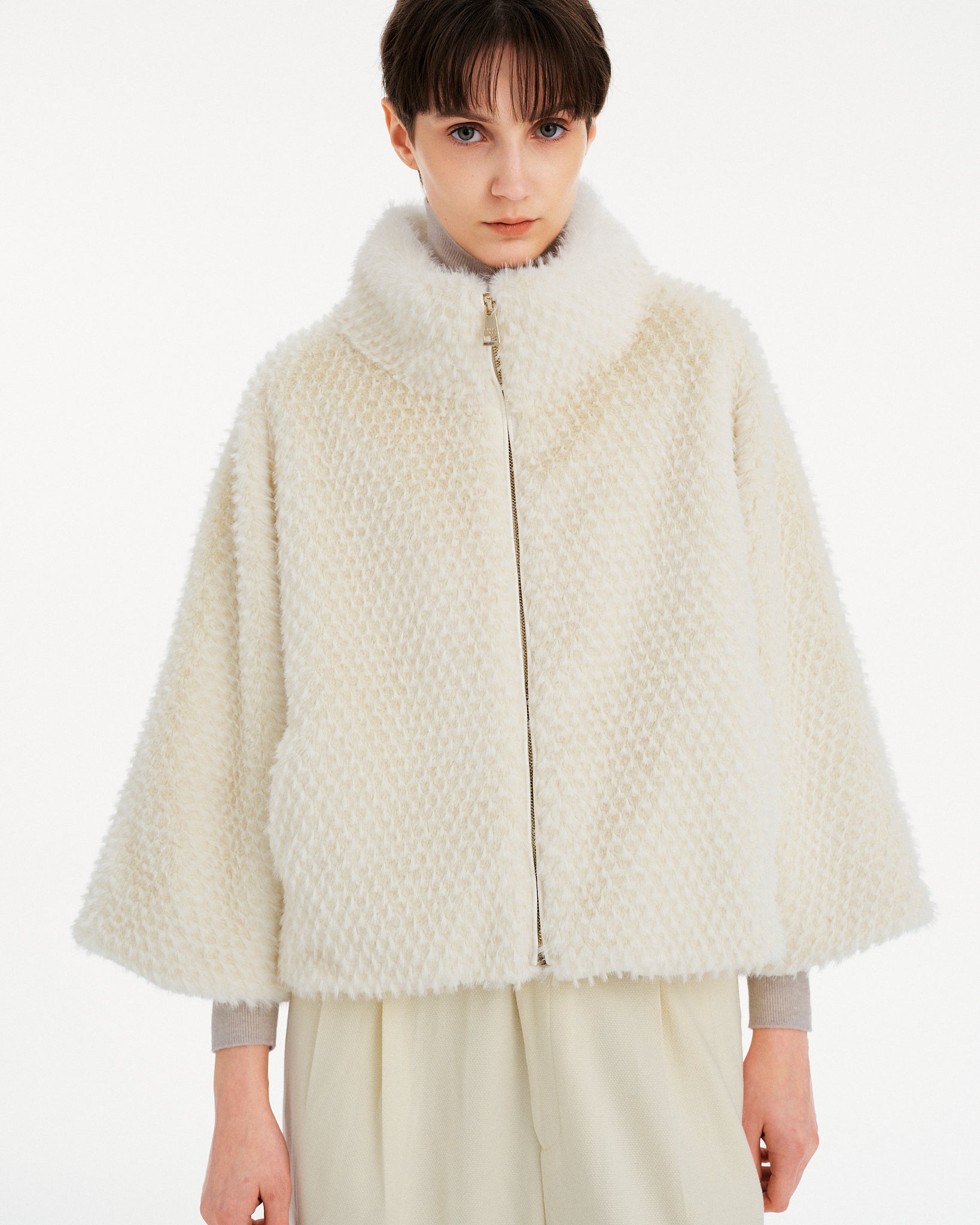 GIACCA IN ECOPELLICCIA CON EFFETTO WAFFLE